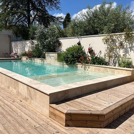 شقة Les Logis De Cocagne Saint-Rémy-de-Provence المظهر الخارجي الصورة