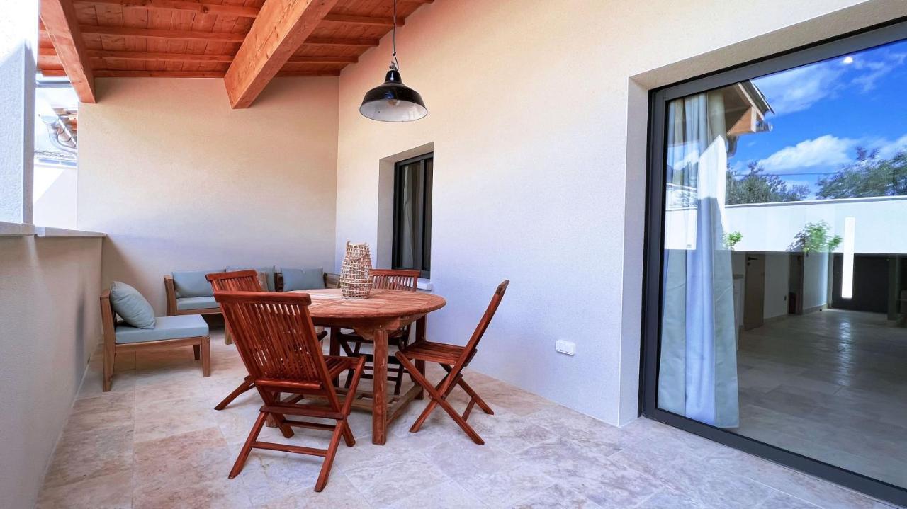 شقة Les Logis De Cocagne Saint-Rémy-de-Provence المظهر الخارجي الصورة